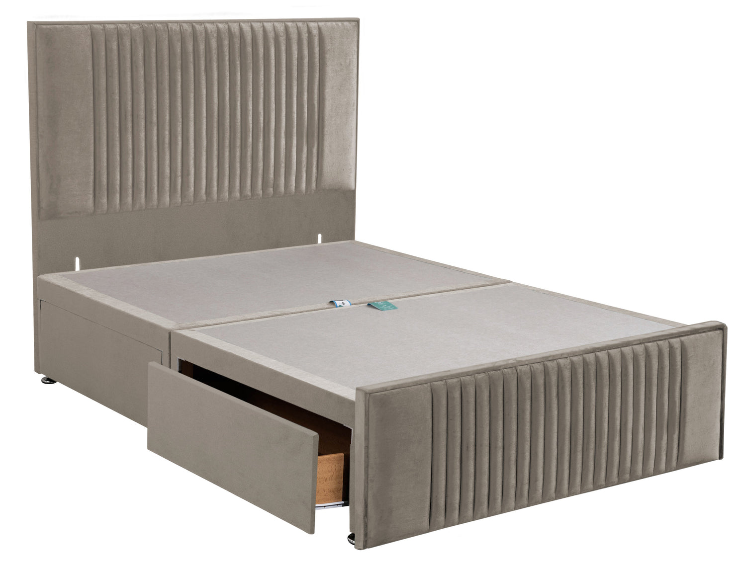 THE DREAMCLOUD GRAND DIVAN BED