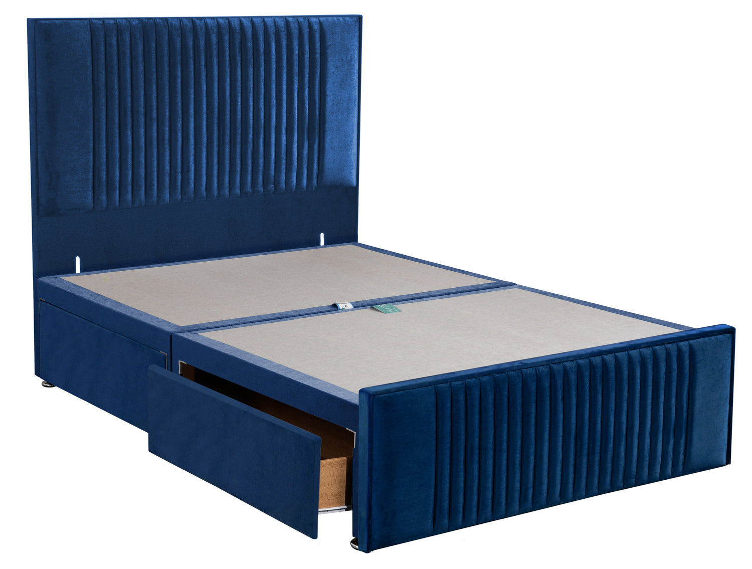 THE DREAMCLOUD GRAND DIVAN BED